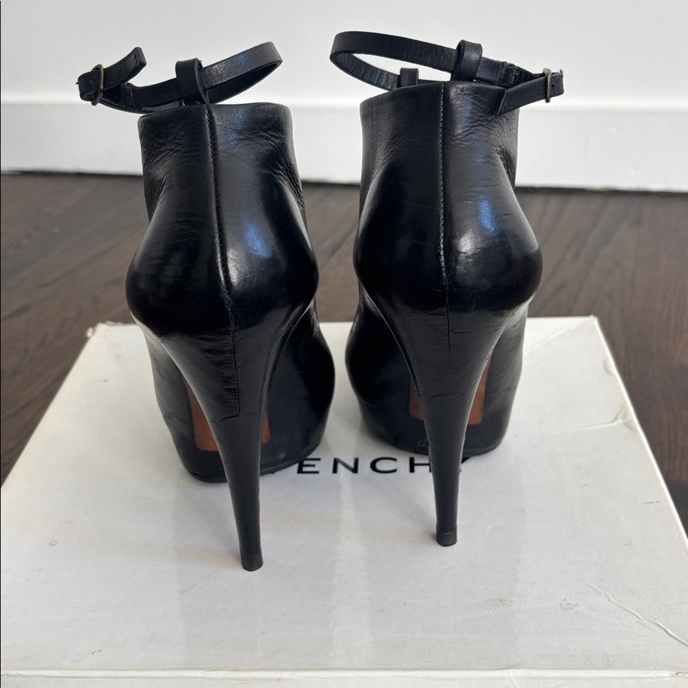 Givenchy Black Leather Heeled Boots, size 38 - Picture 5 of 9
